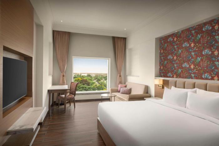 jasraj palace yavatmal hotel a member of radisson individuals