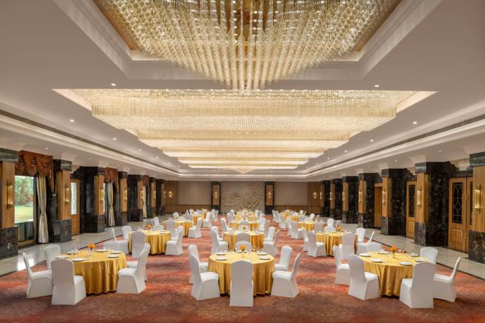 jasraj palace yavatmal hotel a member of radisson individuals