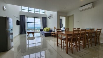 the suites sgr melaka