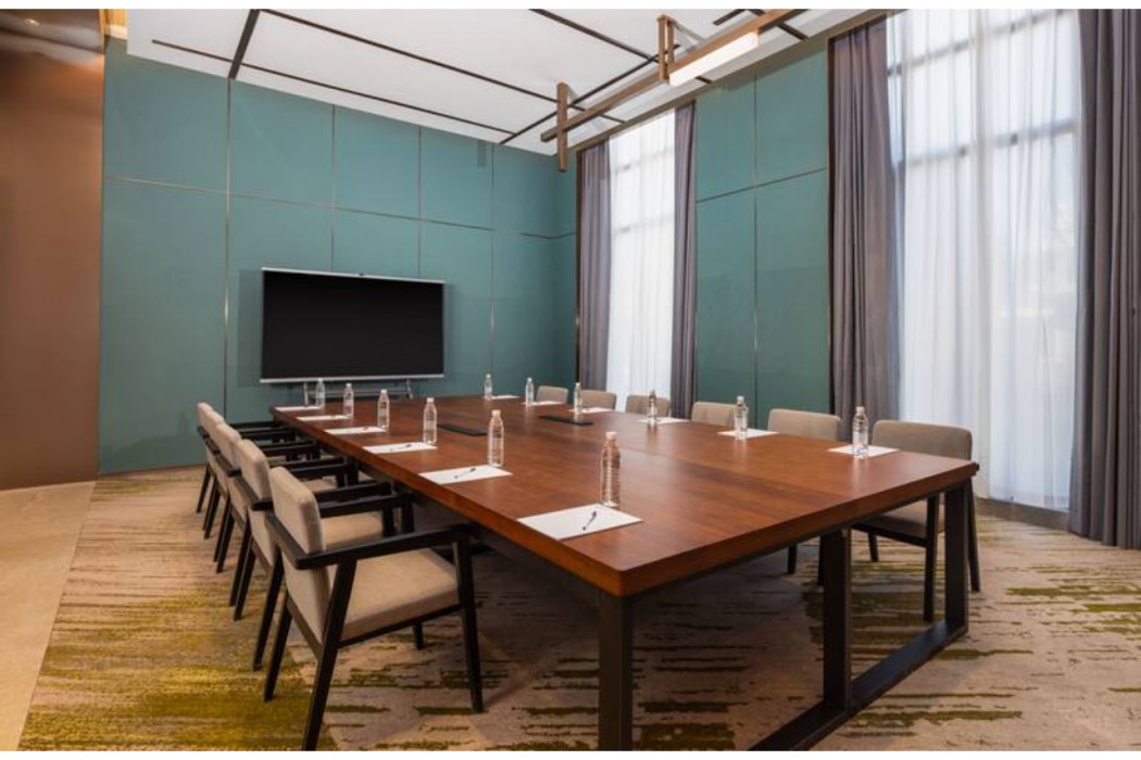 hilton garden inn shanghai high speed east railway station