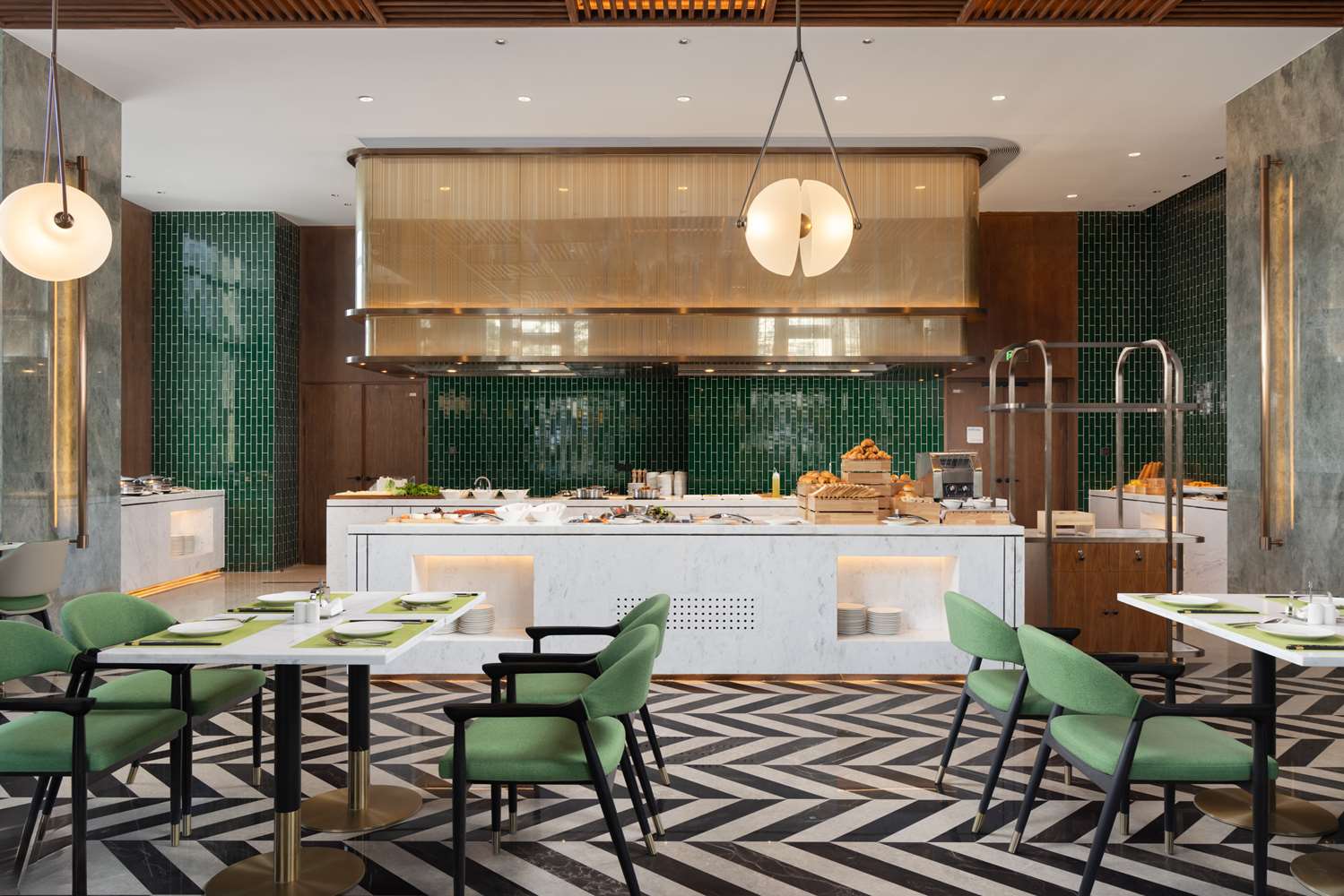 hilton garden inn shanghai high speed east railway station