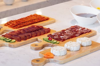 Hilton Garden Inn Shanghai High-Speed East Railway Station,,4 star