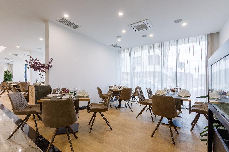 Blue Star Luxury Hotel 4*,,4 star