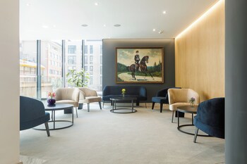 blue star luxury hotel 4