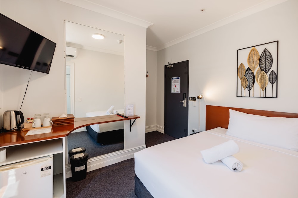 australian sunrise lodge