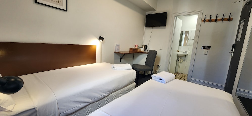 australian sunrise lodge