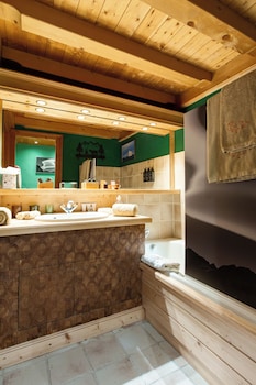 magic megeve bois