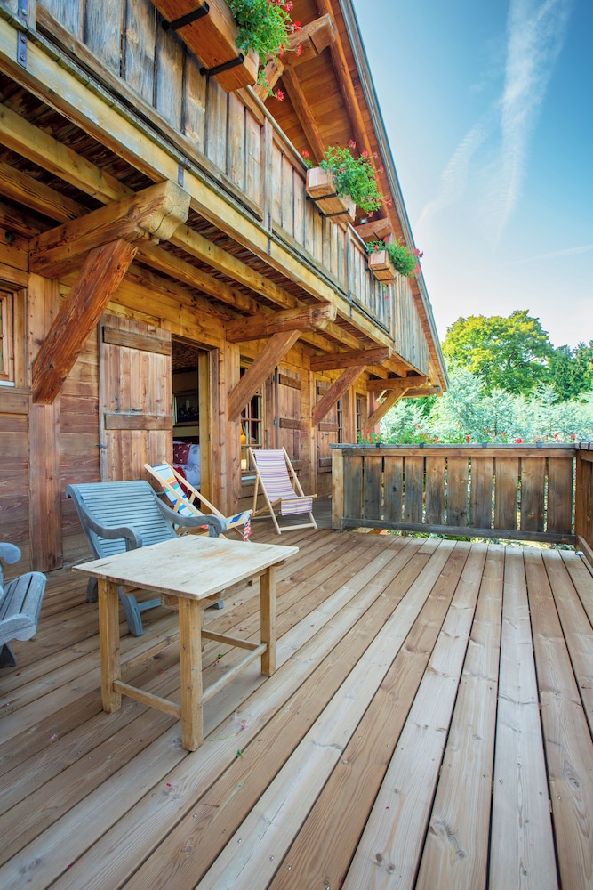 magic megeve bois