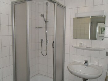 hotel gasthof traube