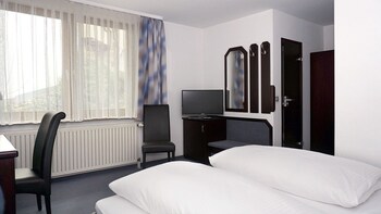 hotel gasthof traube