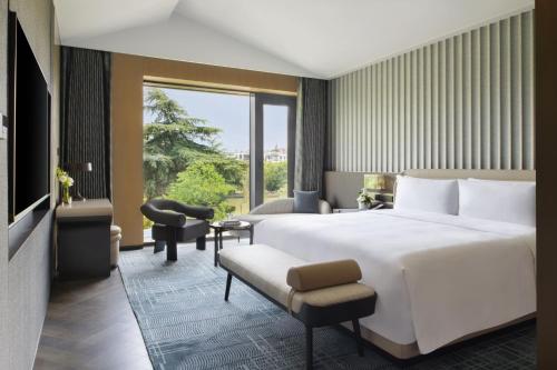 intercontinental hotels xiangyang