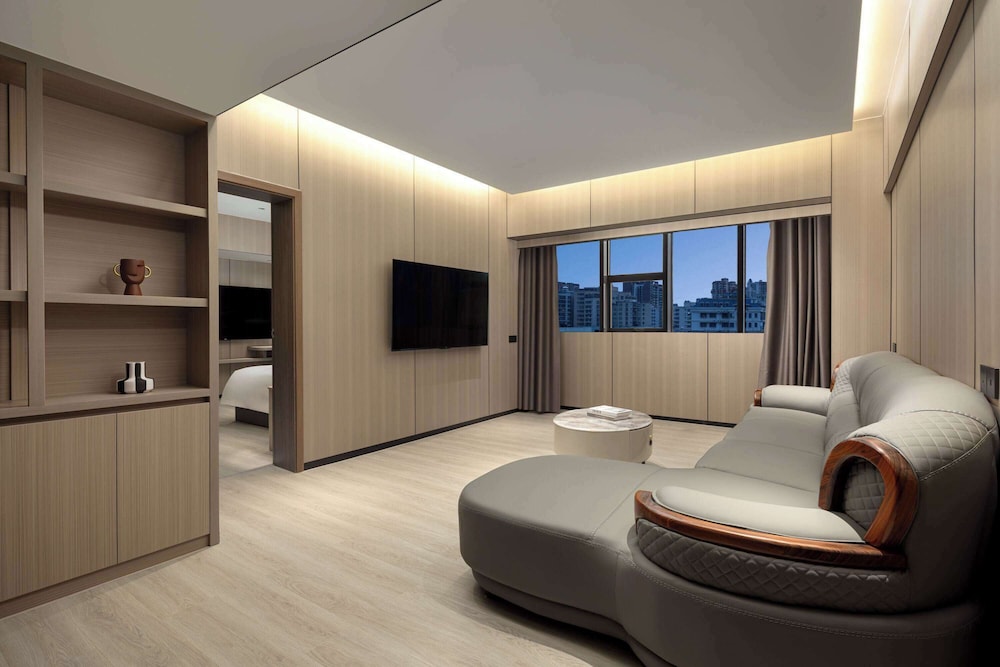 days inn by wyndham zhanjiang economic development zone
