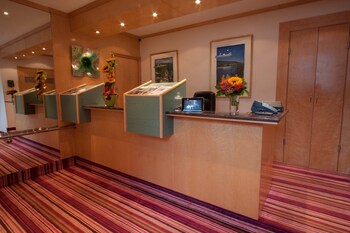 Hotel-Img
