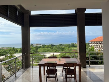 new kuta hotel by lorin