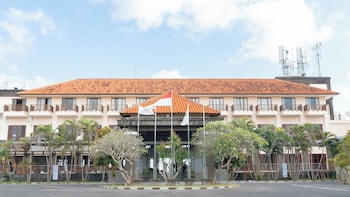 new kuta hotel by lorin