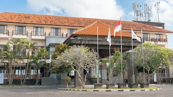new kuta hotel by lorin