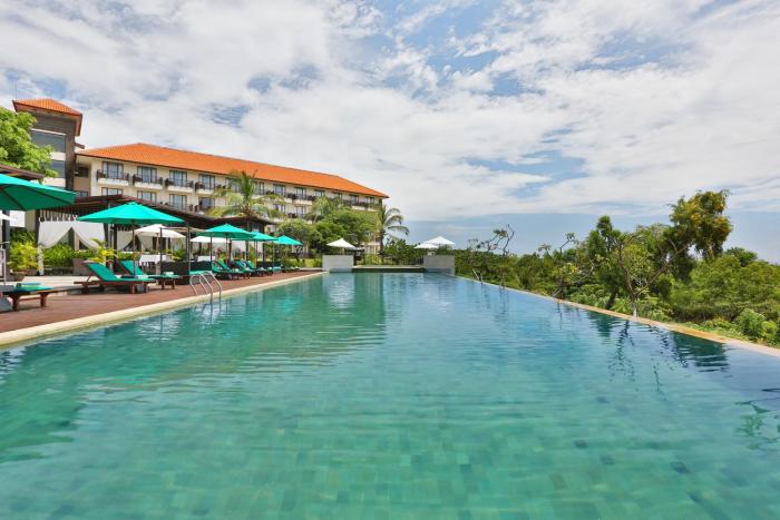new kuta hotel by lorin