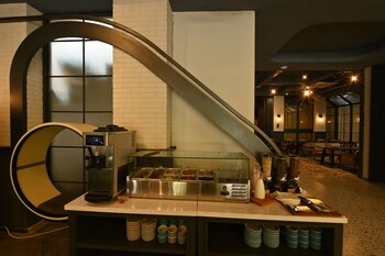 hotel luxeur setiabudi jakarta