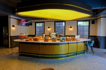 hotel luxeur setiabudi jakarta