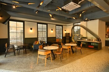 hotel luxeur setiabudi jakarta