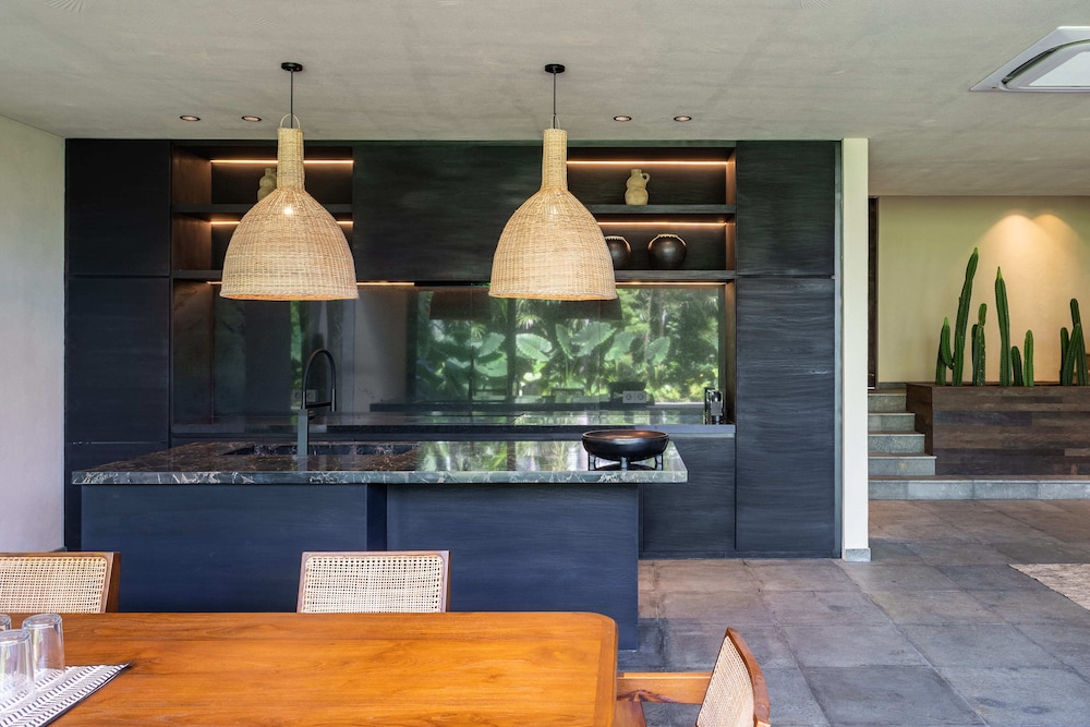 black villas canggu beach by oxo