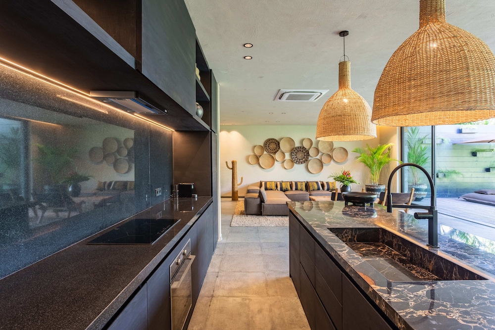 black villas canggu beach by oxo