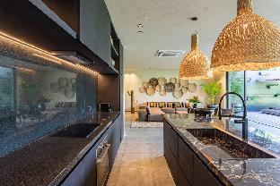 Black Villas Canggu Beach By Oxo,,4.5 star