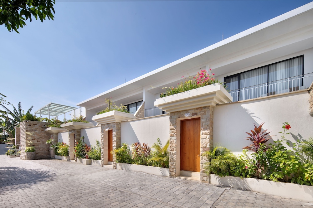 villa sayang