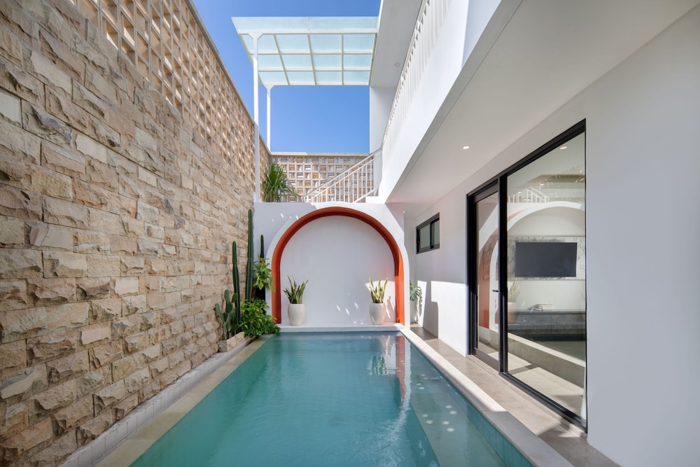 villa sayang