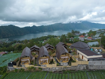 the dewi eco bamboo villa
