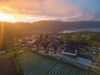 the dewi eco bamboo villa