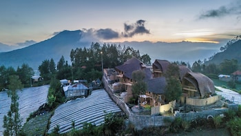 the dewi eco bamboo villa