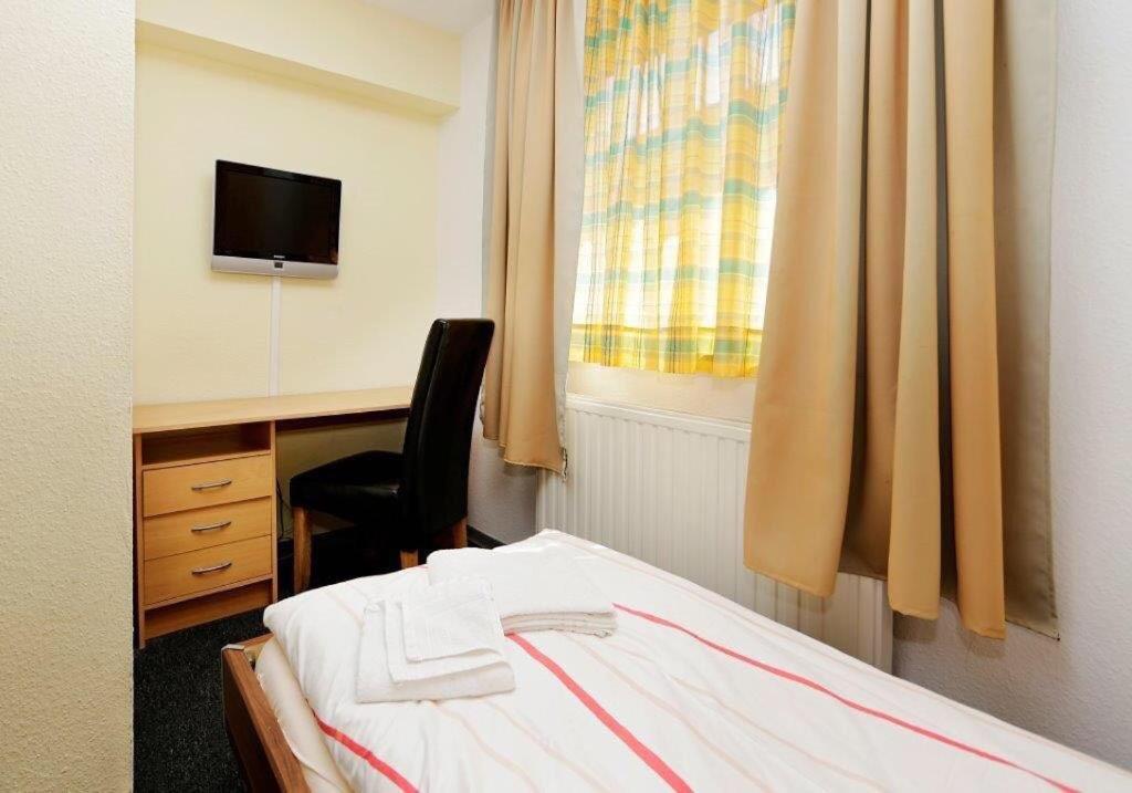 hotel goldener hahn