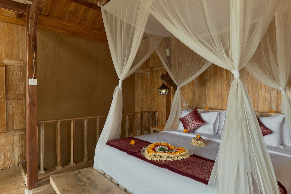 joglo organik guesthouse