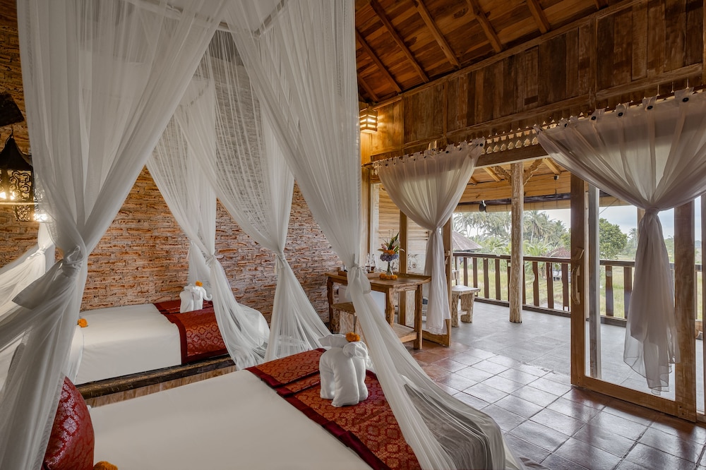 joglo organik guesthouse