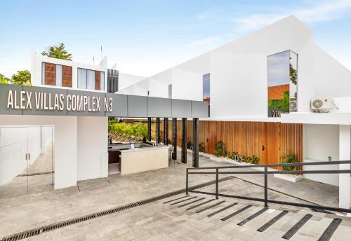 alex villas complex n3