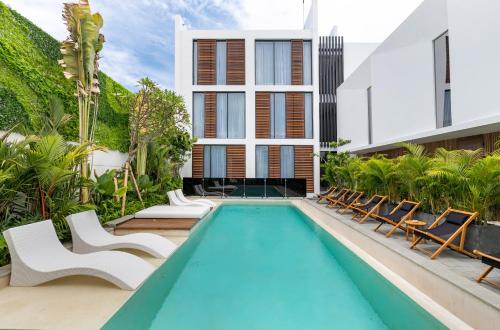 alex villas complex n3