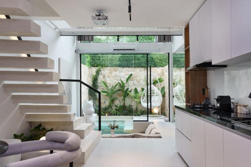 alex villas complex n3