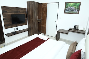 hotel dev palace ahmedabad