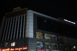 hotel dev palace ahmedabad