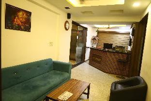 hotel dev palace ahmedabad