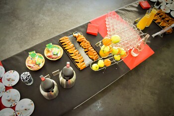 carre py hotel