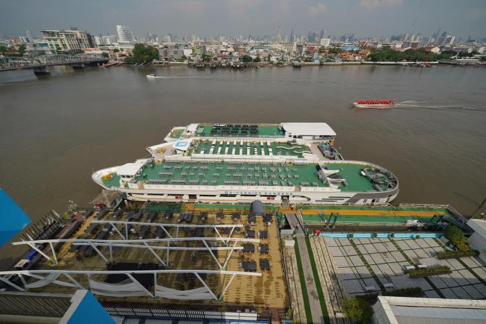 riverside bangkok hotel