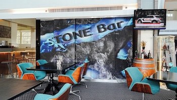 hilton garden inn bangkok silom