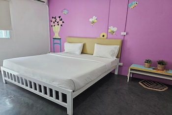 bw thai art style hotel