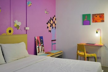 bw thai art style hotel