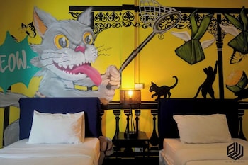 bw thai art style hotel