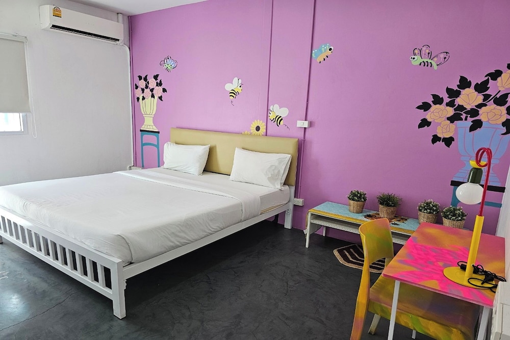 bw thai art style hotel