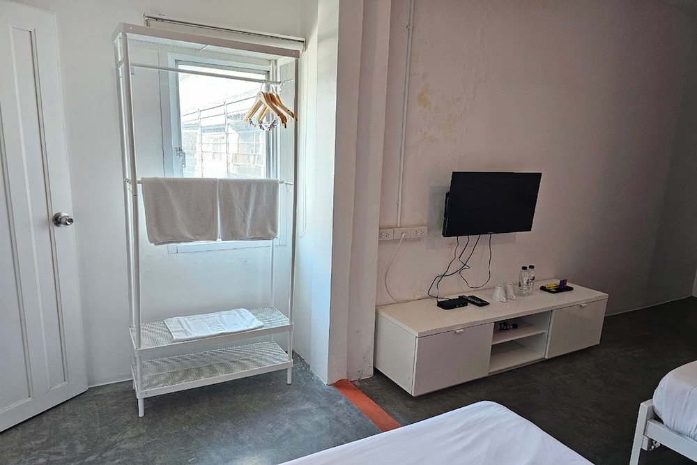 bw thai art style hotel
