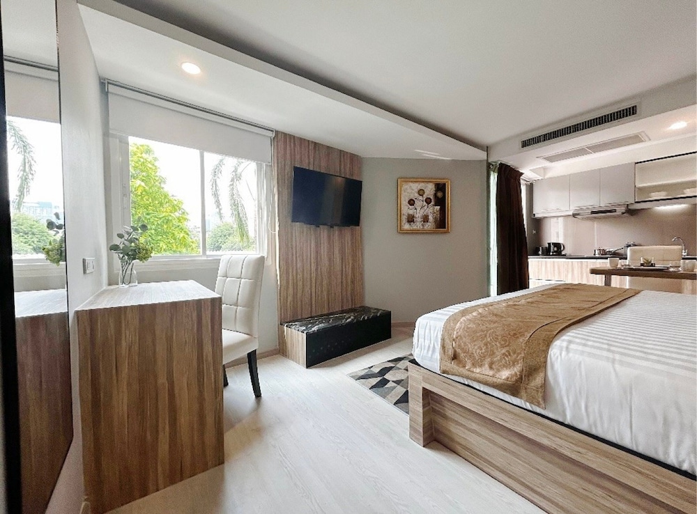 aspira suites sukhumvit 20